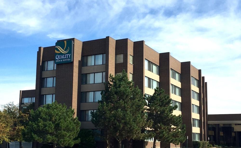 Quality Inn & Suites Orland Park - Chicago Εξωτερικό φωτογραφία