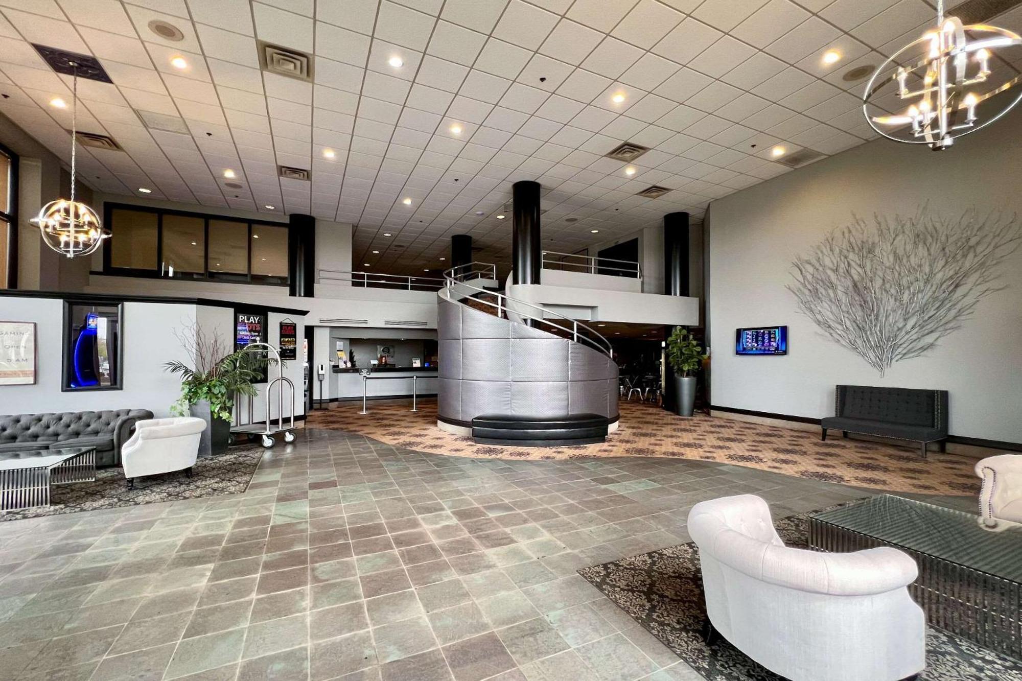 Quality Inn & Suites Orland Park - Chicago Εξωτερικό φωτογραφία